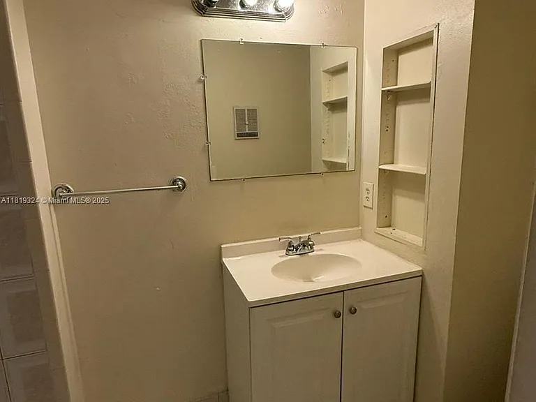 438 NE 210th Circle Ter #202-4B — Photo 7