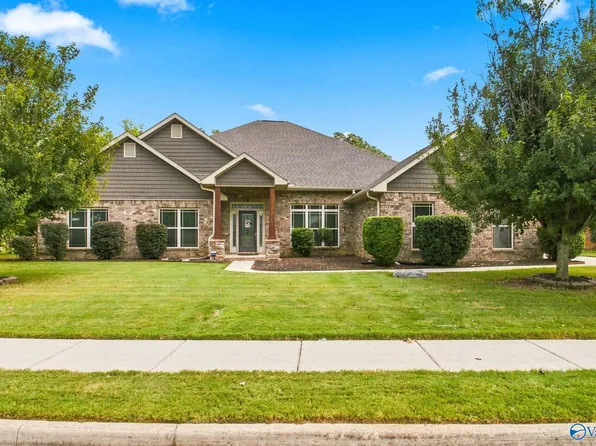 205 Maplebrook Dr, Madison, AL 35756