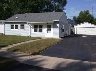404 W 19th St, Rock Falls, IL 61071