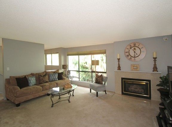 3rd image of 8119 NE 131st St