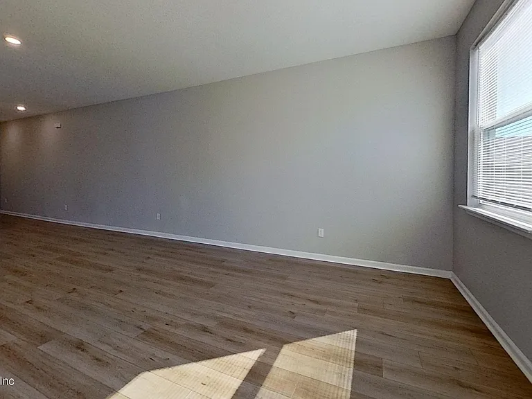 9798 Fiddleback Ln — Photo 22
