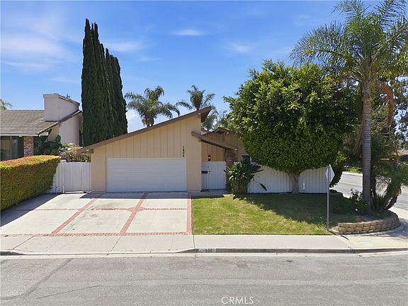 3rd image of 1806 Peppertree Ct