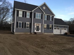 5 Oak St, Norton, MA 02766