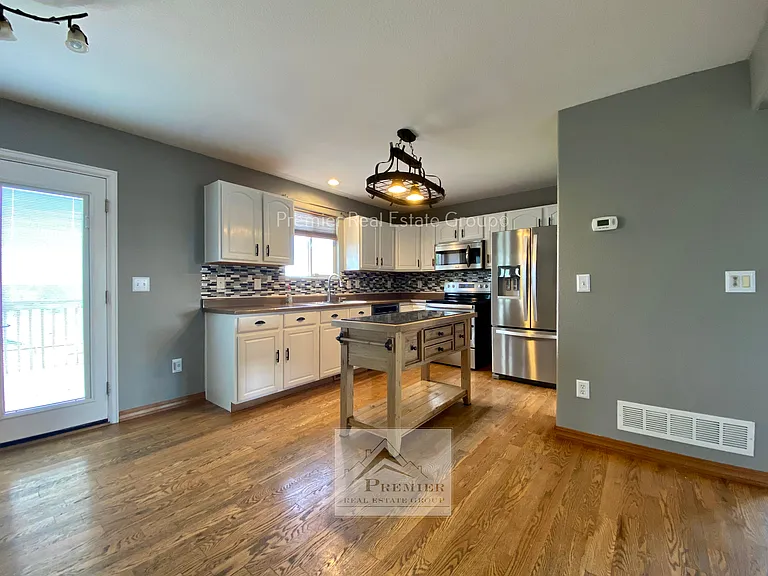 865 Winebrook Way — Photo 5