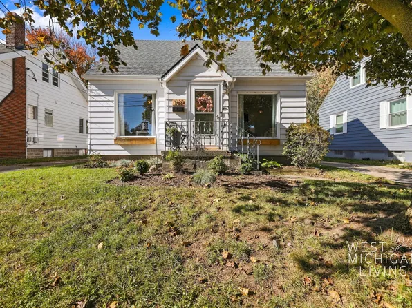 1915 Blandford Ave SW, Wyoming, MI 49519