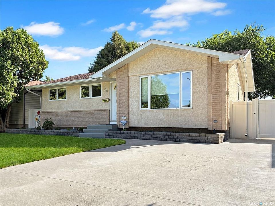 1st image of 60 Byers CRESCENT