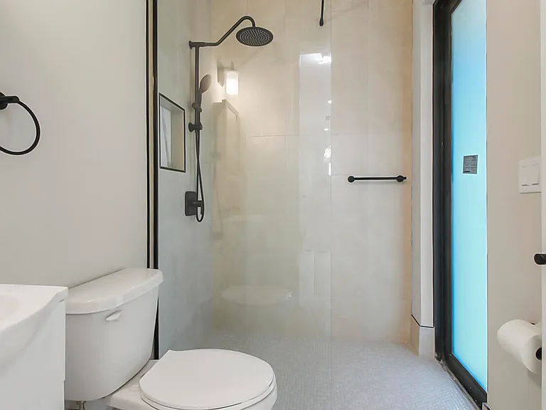 1143 SW Estaugh Ave — Photo 46