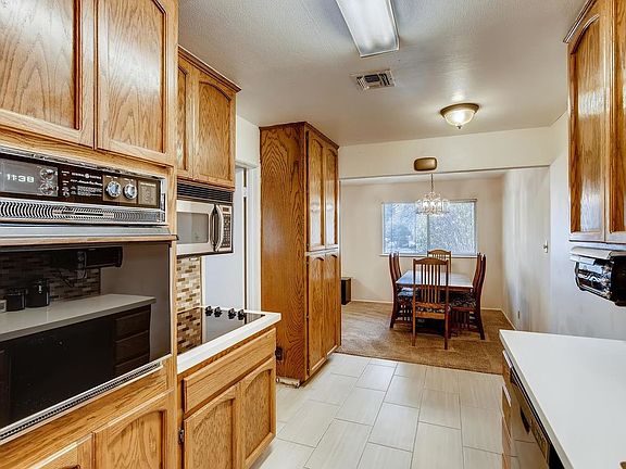 3rd image of 6700 Linda Sue Way