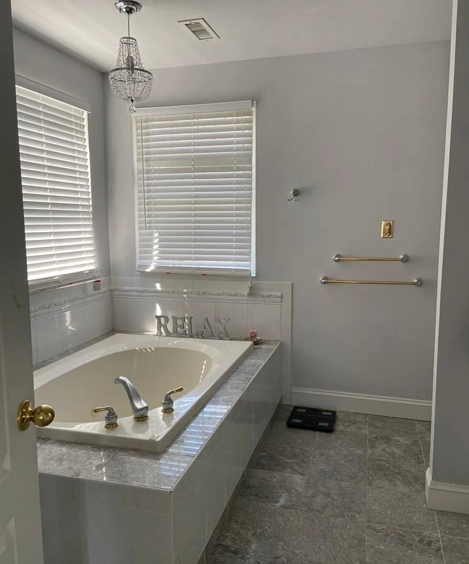 13004 Disney Ln — Photo 4