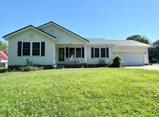 707 Elmwood Dr, Leitchfield, KY 42754