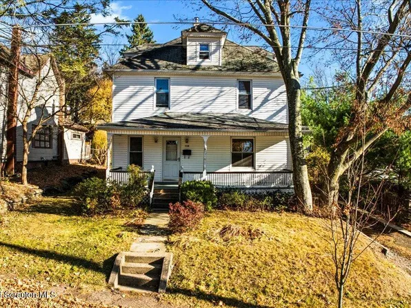 118 Highland Ave, Clarks Summit, PA 18411