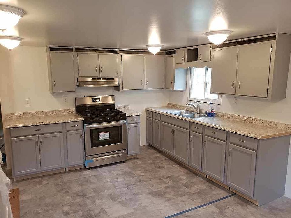 2nd image of 604 E Main St