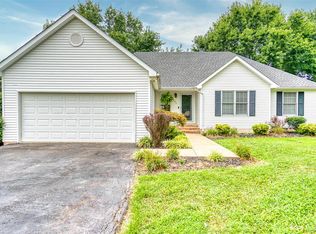 625 Green Valley Dr, Russellville, KY