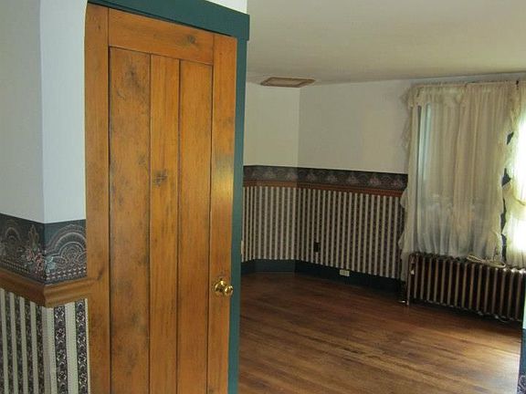Dining or sitting room