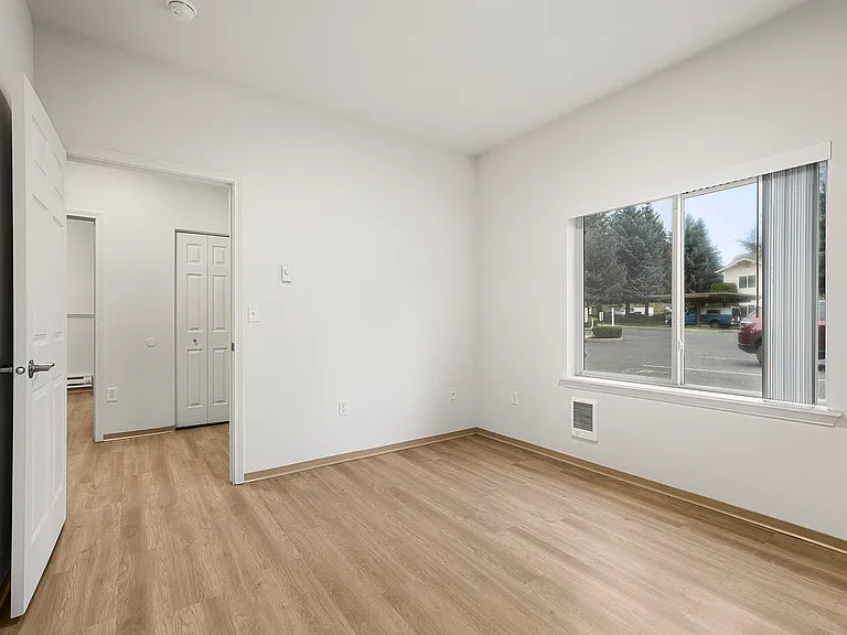 Southwood Park Apartment Homes — Photo 36