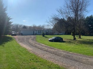 4221 Van Horn Rd, Jackson, MI 49201