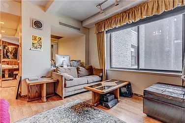 Sold by Lin Pan Realty Group LLC