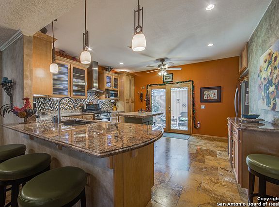 5th image of 8910 Wexford St