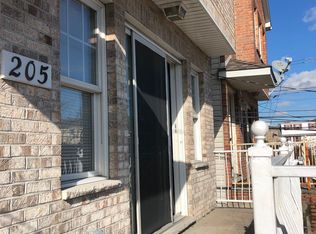 205 Orient St #1, Bayonne, NJ 07002