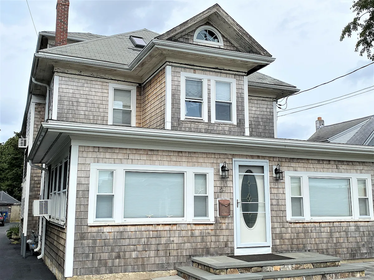 Building Photo - 54 Main St #2