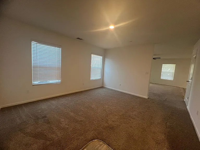 5531 W Flint Way — Photo 5