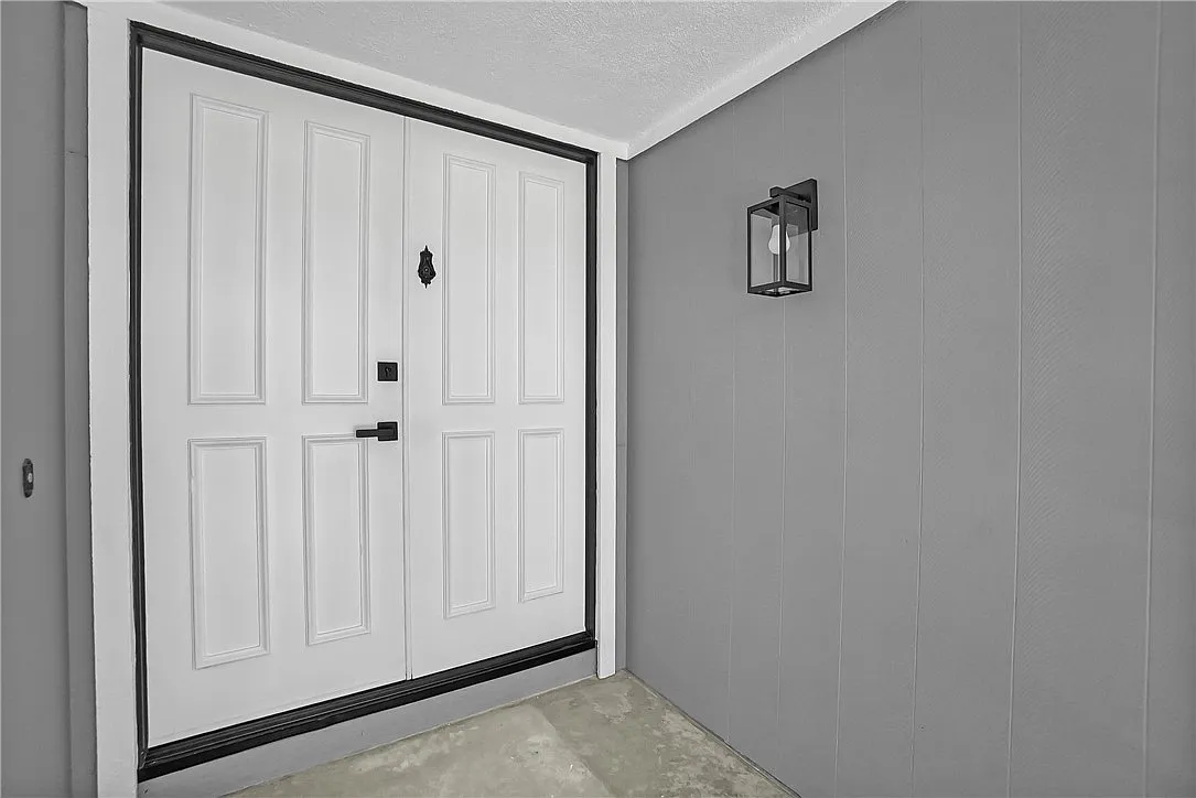 4 bed, 1712 sqft, $4,400 — Photo 4