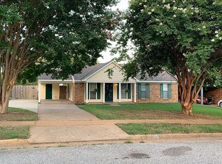 6160 Forestgate Rd, Horn Lake, MS 38637