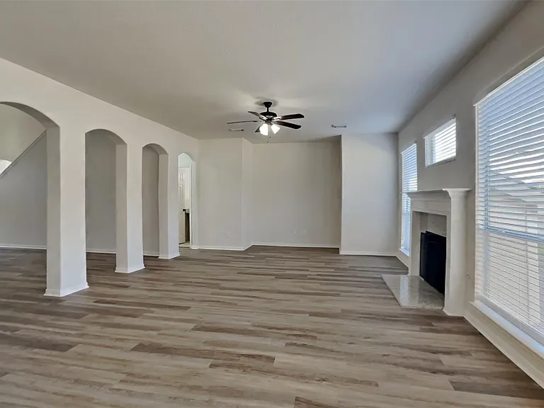 2222 Princess Snow Cir — Photo 2