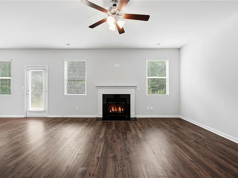 3132 Hawthorn Farm Blvd — Photo 26