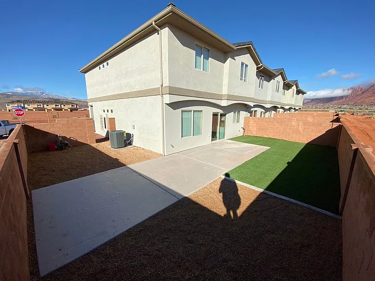 663 S Malorie Way — Photo 40