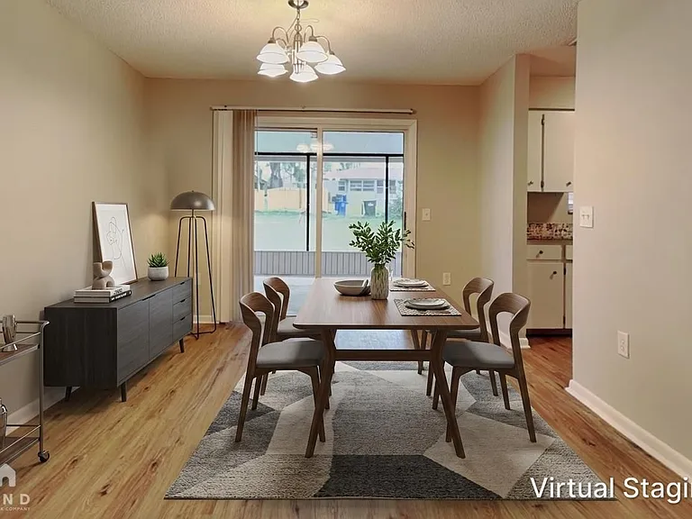 132 E Poinsettia St — Photo 3