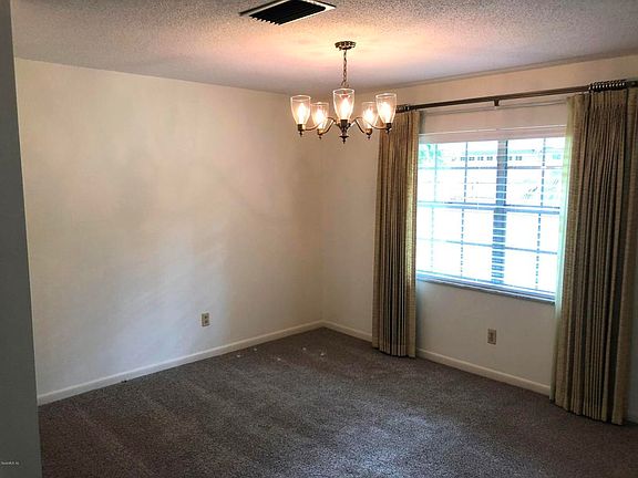 3rd image of 4046 E Fort King St