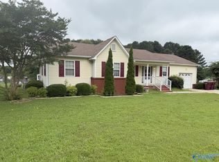 21429 Easter Ferry Rd, Elkmont, AL 35620