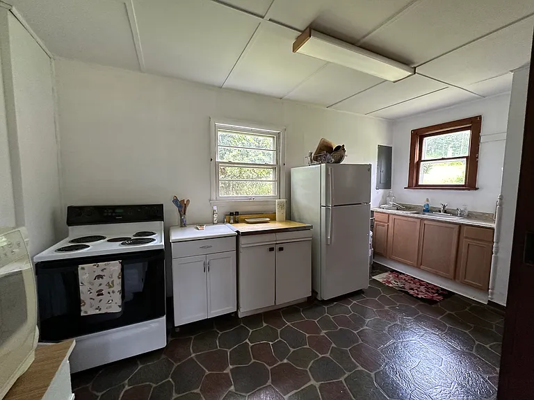 35 Zani Ln — Photo 8