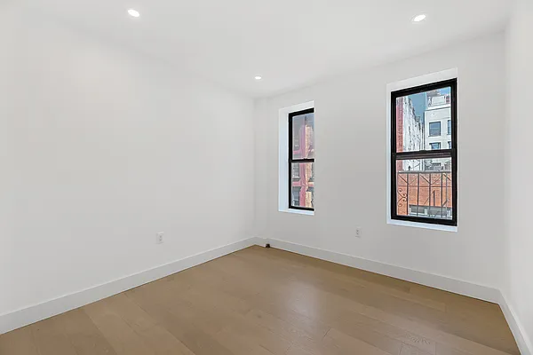 Rented by REAL New York | media 14