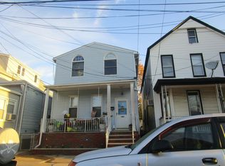 85 W 12th St, Bayonne, NJ 07002