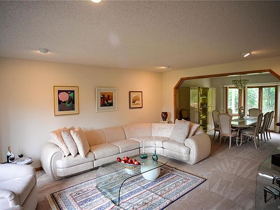 4th image of 73 Forestbrook Ct