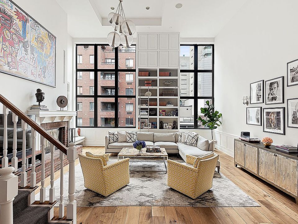 1st image of 377 W 11th St