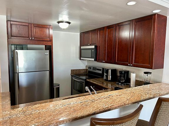 4th image of 550 Bayshore Dr APT 215