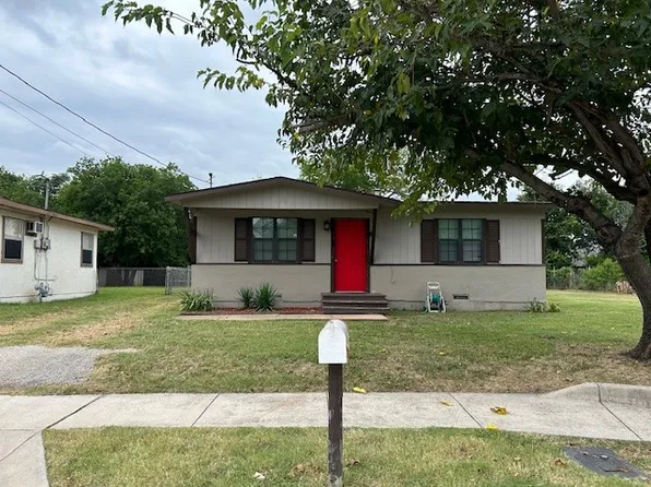 4024 Honey Ln, North Richland Hills, TX 76180