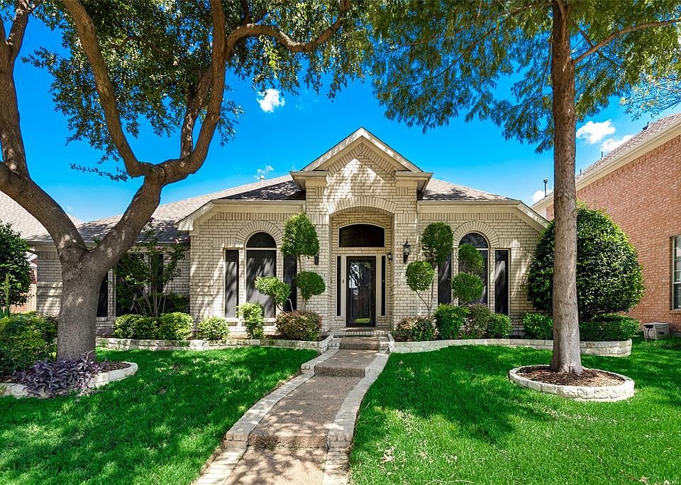 1st image of 5404 Rockwood Dr