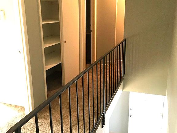 5th image of 8313 NE Fourth Plain Blvd APT 3