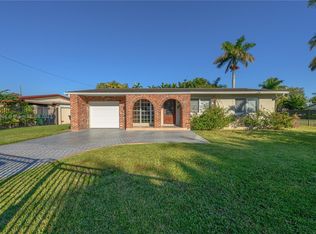 4655 SW 94th Ct, Miami, FL 33165