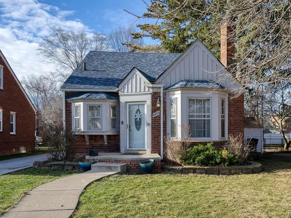 4493 Grayton St, Detroit, MI 48224