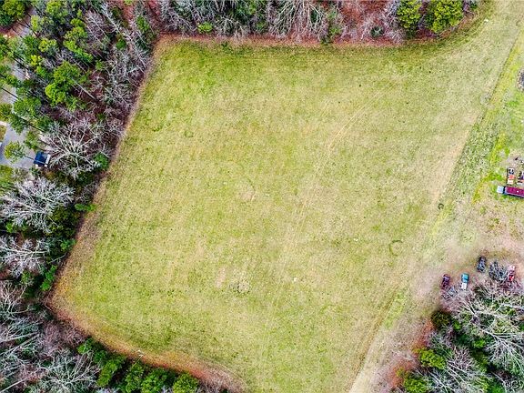4th image of 7117 Cattail Run Farm Dr