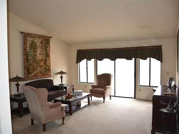 5th image of 14011 Woodland Pkwy