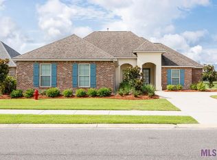 433 Lakehaven Dr, Gonzales, LA 70737