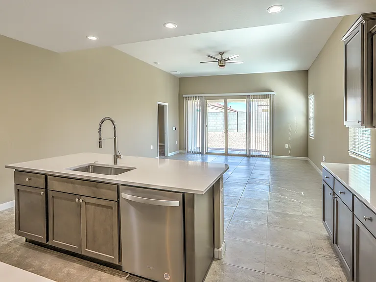 30358 W Crittenden Ln — Photo 11