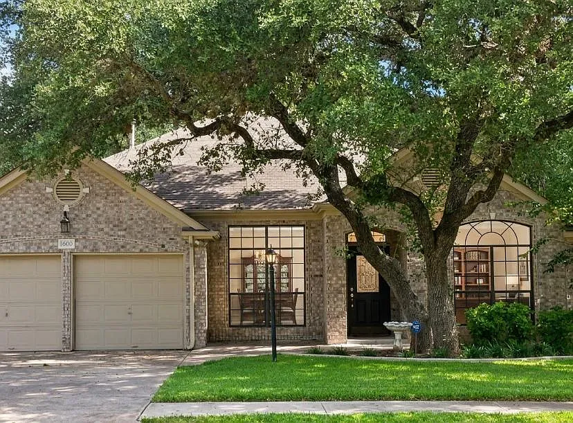 3800 Rocky Ford Dr