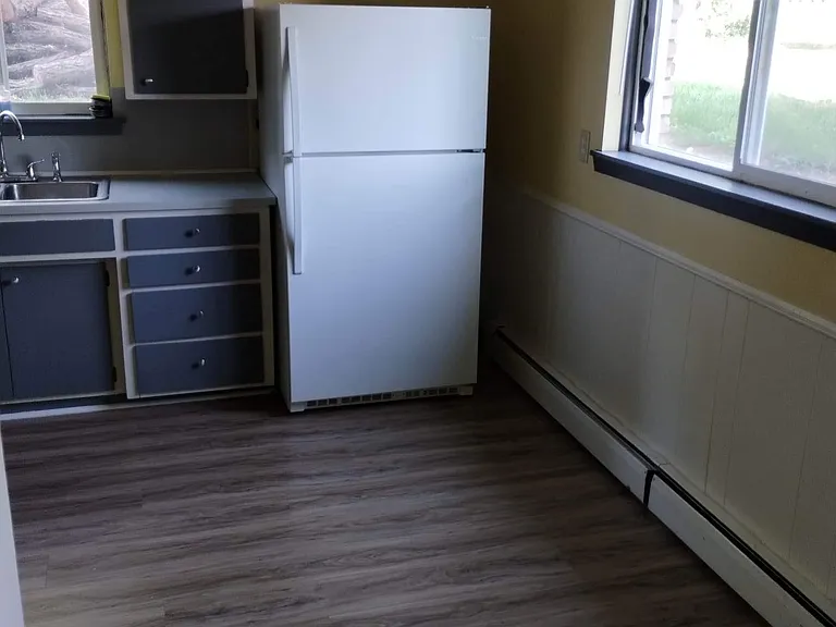 320 4th St SE #1 — Photo 5